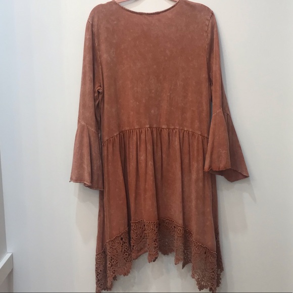 Boutique Distressed Boho Tunic size Medium - Picture 6 of 13